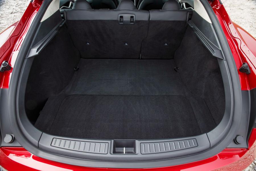  Tesla Model S P85+ 2014 года  (UK) (фото 25 из 30)